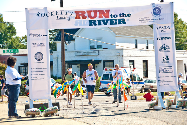 Rocketts Landing Run to the River, Neighborhood Resource Center, Richmond, Virginia