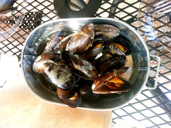 Mussels, Flatheads restaurant, Richmond, Virginia, Rocketts Landing, James River