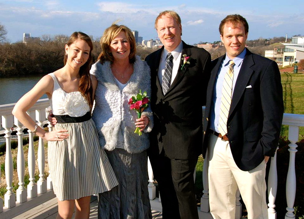 210 Residents Marry at Rocketts Landing Overlook, Richmond Virginia