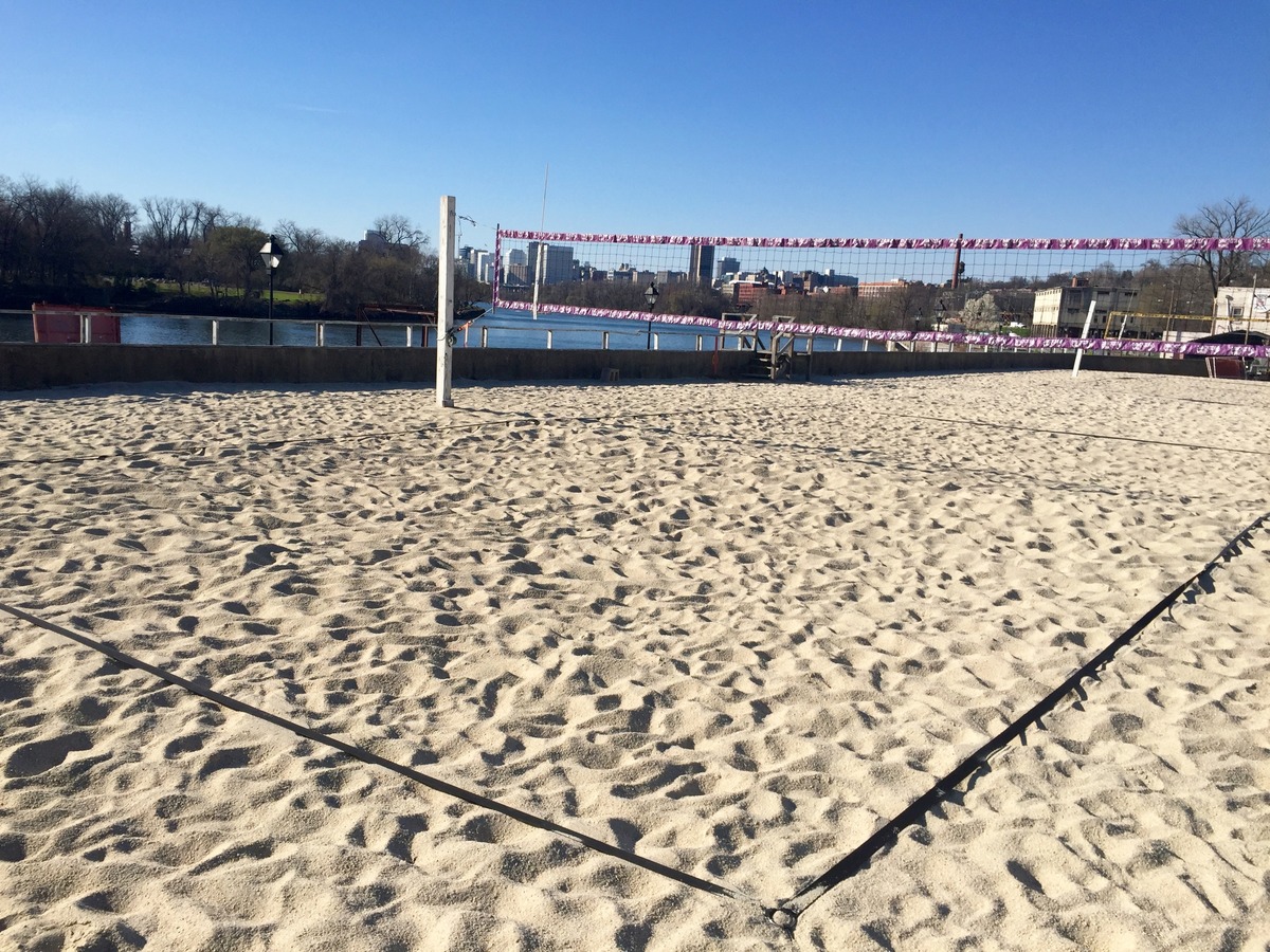 Rocketts Red Glare Returns July 4th With Pro Beach Volleyball